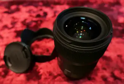 Sigma 35mm Art lens for Sony e-mount mint condition, View more