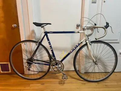 vélo route Miele Cycli 57 cm pneus neuf selle mise au point , View more