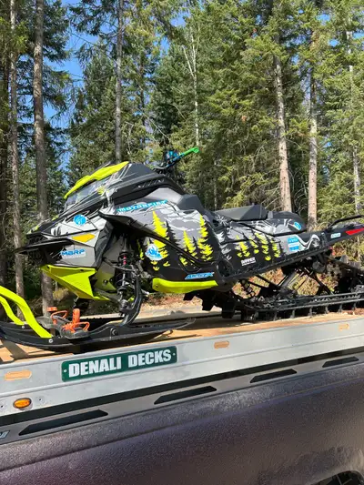 2022 850 154” 3” Paddles Shot Start Can Aftermarket Bars Spare Belt Great Shape BC Registered