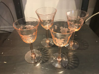 4 coupes à porto liqueur ancien verre depression rose mousseline