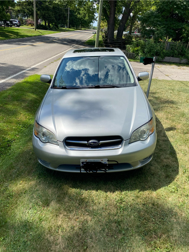 2006 Subaru Legacy SE in Cars & Trucks in Hamilton