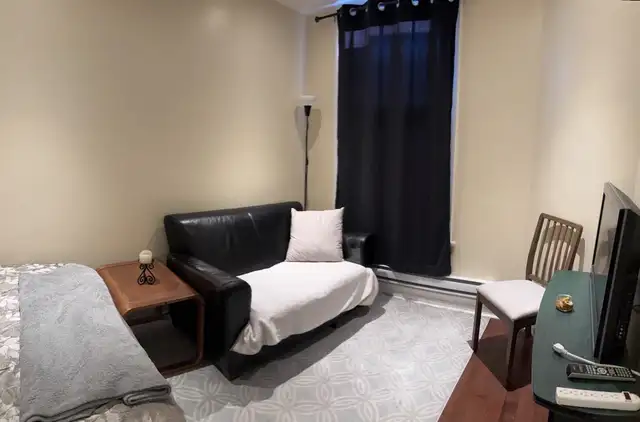 Metro Berri-uqam chambre privée à louer  980$/mois in Room Rentals & Roommates in City of Montréal - Image 7