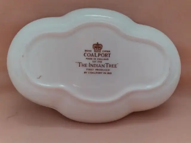 Small Coalport Dish in Arts & Collectibles in Barrie - Image 4