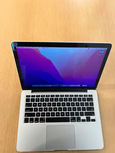 Early 2015 13-inch MacBook Pro, View more