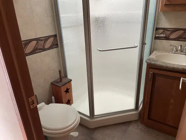 BEAUTIFUL WATER VIEW! in RVs & Motorhomes in Saint John - Image 8