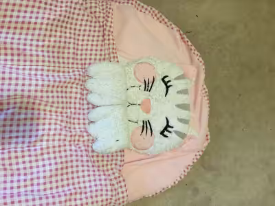 Girls sleeping bag with kitten face $18 in excellent condition, smoke free home