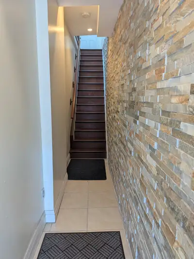 Cute Renovated 1 Bedroom Apartment  (Furnished or Partially)