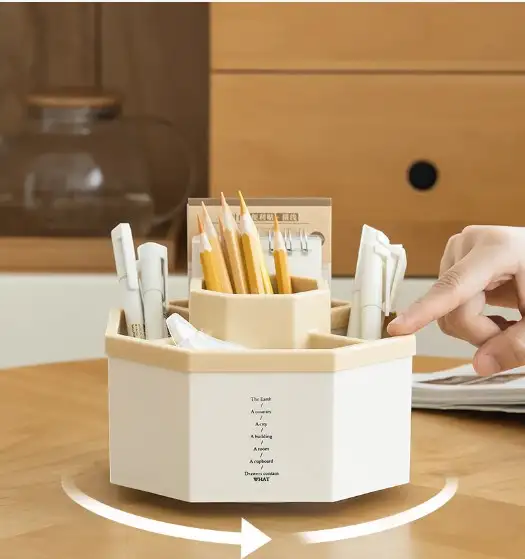 Rotating Desktop Organizer for Stationery Pens and Cosmetics in Storage & Organization in Oakville / Halton Region - Image 3