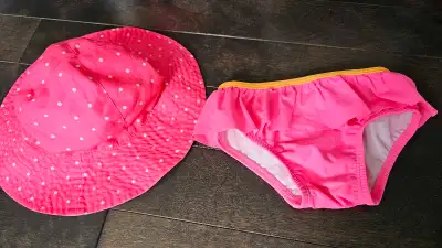 Carter's Swimsuit Set hat 0-9 months bottom 12 months, View more