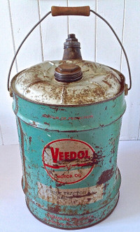 Antiquité Collection Réservoir 5 gallons huile  moteur VEEDOL JC