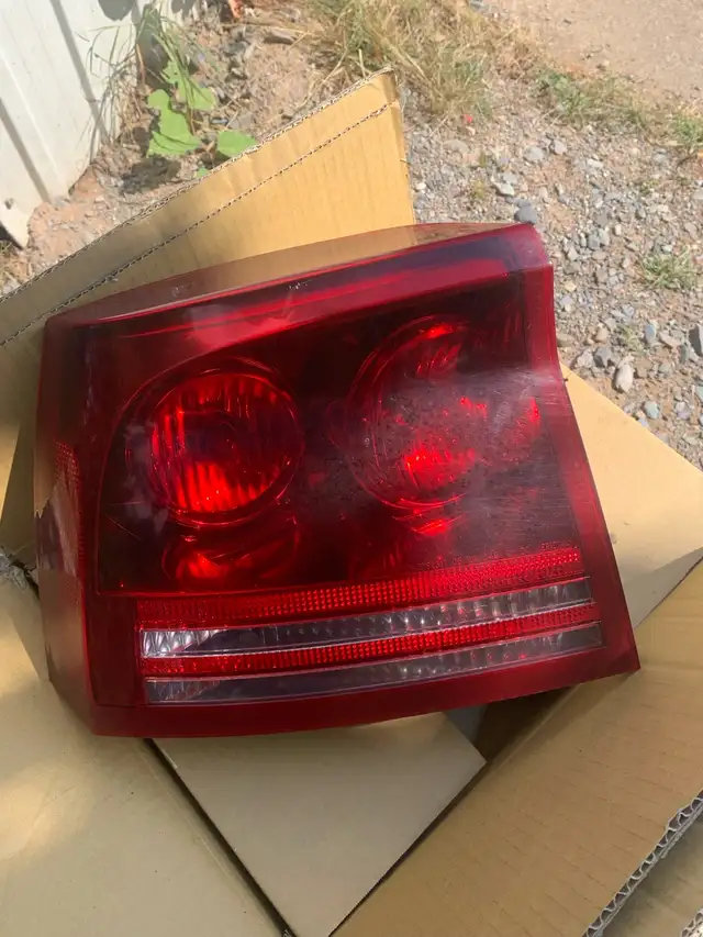 Dodge Charger tail lights  in Auto Body Parts in Annapolis Valley - Image 2