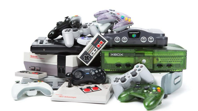 Looking For Unwanted Video Games/Consoles And Collectables in Older Generation in Gatineau