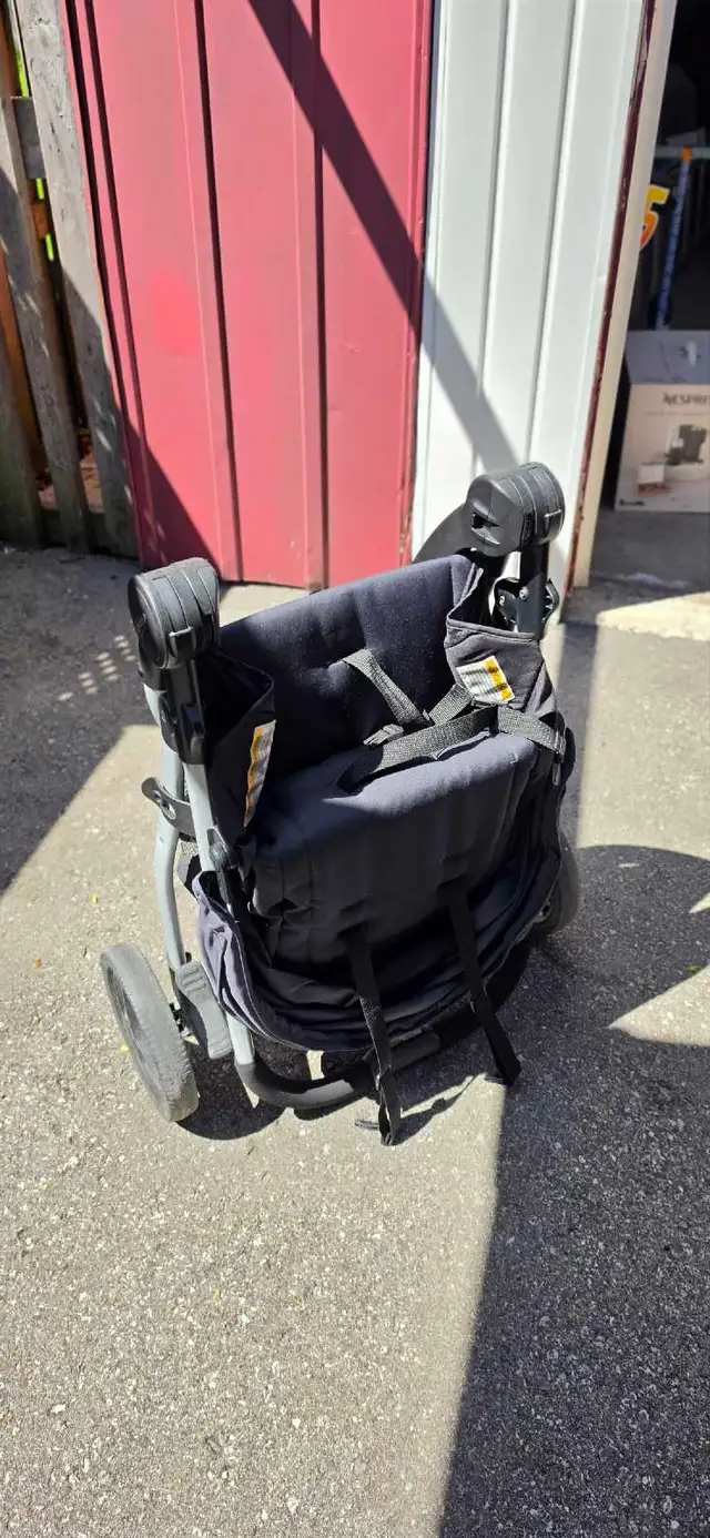 Graco Stroller in Strollers, Carriers & Car Seats in City of Toronto - Image 5