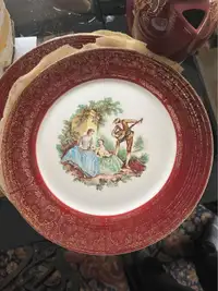 Antique - The Sebring Pottery Co. 22k gold dish set / vaisselle
