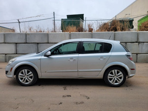 2008 Saturn Astra XR