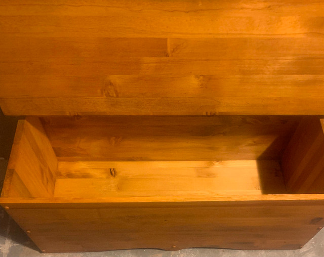 Solid pine storage bench in Other in Vernon - Image 2