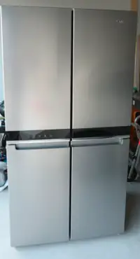 New Whirlpool 19 cbf French doors refrigerator