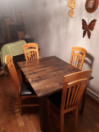 Table de cuisine en chêne avec 4 chaises + rallonge