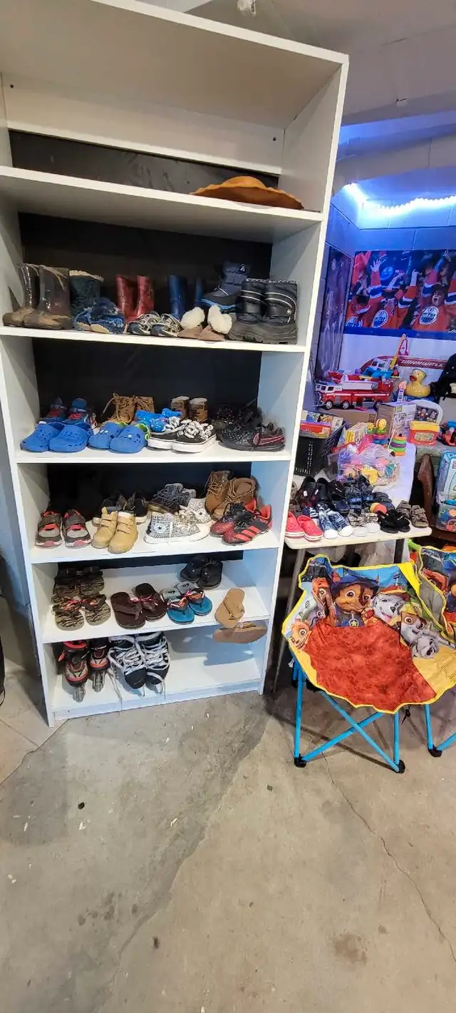Boys Clothes ALL sizes Clearance  in Clothing - 2T in Kitchener / Waterloo - Image 10