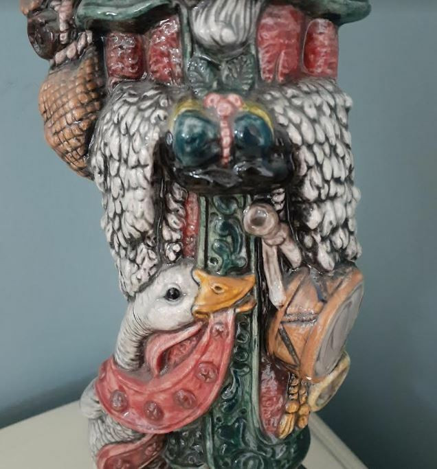 Vintage porcelain colourful old world Santa figurine with goose in Arts & Collectibles in Markham / York Region - Image 3