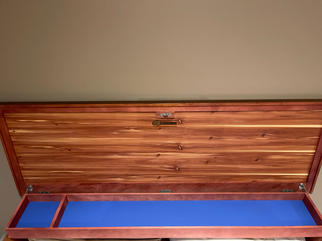 Cedar-lined Chest in Other in Owen Sound - Image 3
