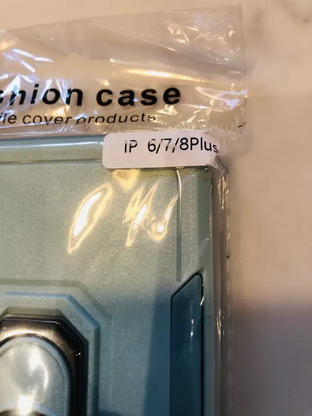 iPhone 6/7/8 Plus Case in Cell Phone Accessories in Mississauga / Peel Region - Image 3