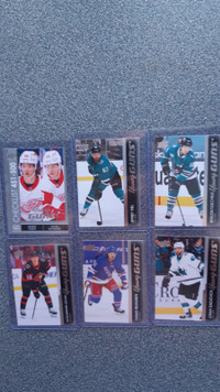 Upper Deck 2021-22 Youg Guns Carte Hockey Card