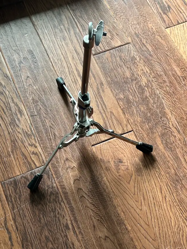 Adjustable Drum Cymbal Stand – Chrome – $20 OBO | Drums & Percussion ...
