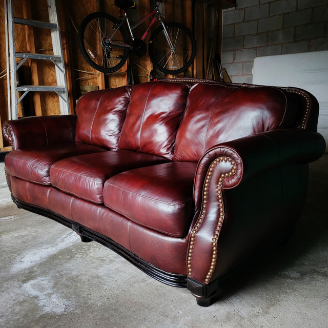 LIKE NEW FULL TOP GRAIN REAL LEATHER SOFA SET, CAN DELIVER in Couches & Futons in St. Catharines - Image 4