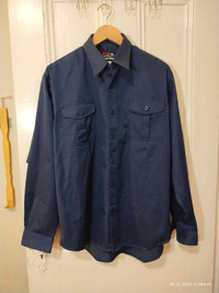 Men's Vintage Work Centre L'atelier Button Up Shirt!  Size Large
