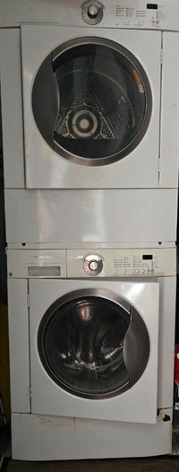 Frigidaire Washer and Dryer- Electric
