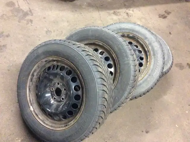 215/60/16 Westlake winter tires on rims in Tires & Rims in City of Toronto - Image 5