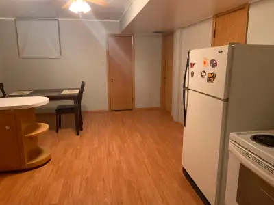 Basement Bachelor's Suite for Rent