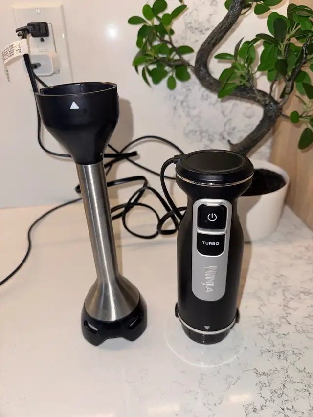 FOR SALE - BRAND NEW: Ninja CI100C Foodi Power Mixer System in Processors, Blenders & Juicers in Cambridge - Image 4