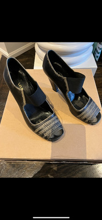 Authentic Prada Dıstressed  Mary Jane Shoes