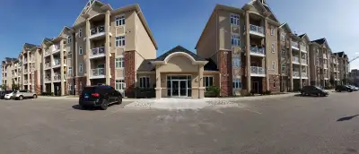 Gorgeous 2 Bed 2 Bath Ground floor Condo unit in Milton