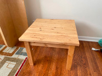 Solid wood coffee/side table