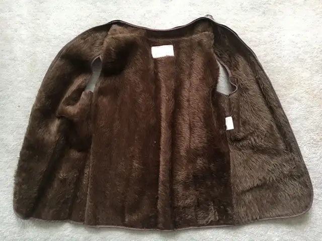 MINT 1970s Leather Car Coat - Size 40P - Like New in Men's in Oshawa / Durham Region - Image 8