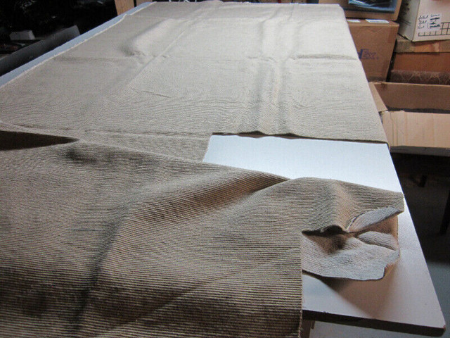 Tissus à draperies ou recouvrement, Etc. dans Loisirs et artisanat  à Laval/Rive Nord - Image 2