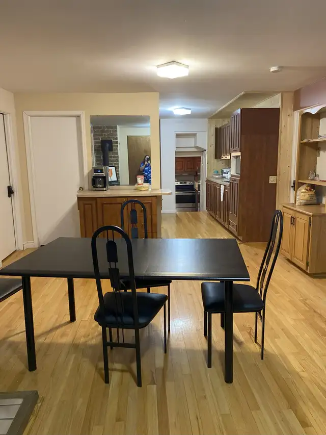 Chambre à louer étudiants ou travailleurs in Room Rentals & Roommates in Saguenay - Image 4