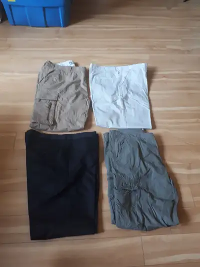 1 pantalon  noir pour homme, View more