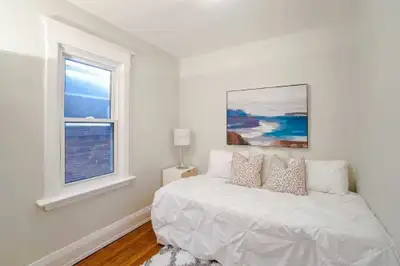 3 bdrom main floor of house - fully renovated