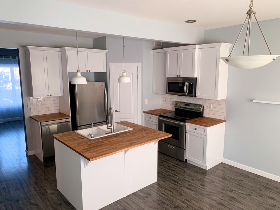 Beautiful, modern 3-bedroom home for rent in Hampton Village 5