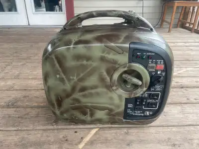 Yamaha 2000is inverter generator ultra quiet Campground, friendly runs great Powers everything in my...