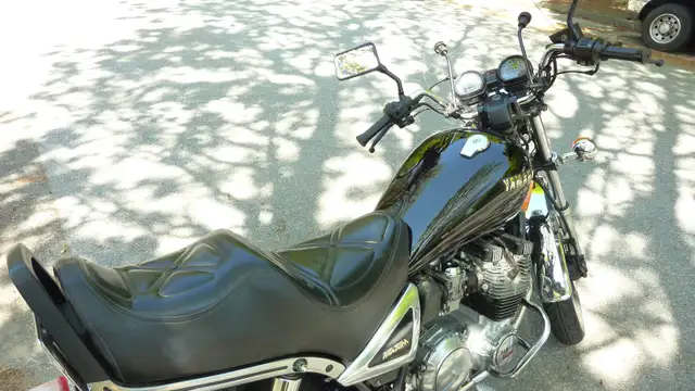 1983 Yamaha XJ750 Maxim in Street, Cruisers & Choppers in Vancouver - Image 9