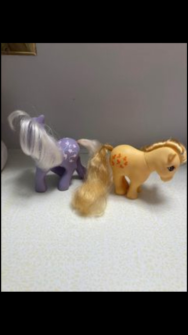 $10 for both my little pony  Taber pick up  in Arts & Collectibles in Lethbridge - Image 2