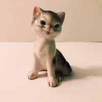Vintage Small Cat Figurine 3.5 Inch Tall Kitten Figure Japan