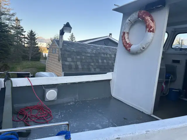 21 foot mini cape boat for sale in Powerboats & Motorboats in Cape Breton - Image 5