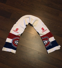 Foulard Canadiens | Kijiji à Grand Montréal : acheter et vendre sur le site  de petites annonces no 1 au Canada.