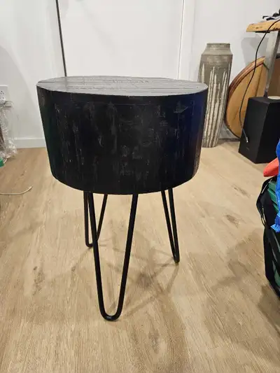 Black Accent Table(Structube). Metal leg also in black. Measurements are included in the picture.